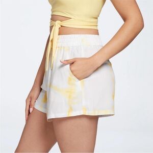 CALIA NWOT Women's High Rise Cover
Up Short white yellow pockets size M